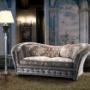 Włoska sofa klasyczna