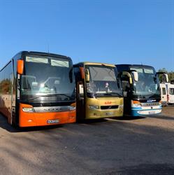 A & m Travel. Transport Krajowy i Zagraniczny Osób