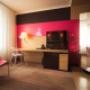 Comfort room with queen room