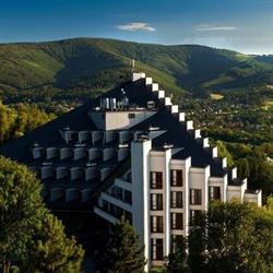 Jaskółka. Hotel