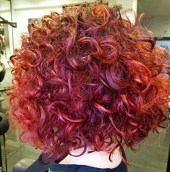 Maria. Salon fryzjerski, gabinet kosmetyczny