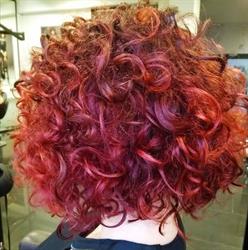 Maria. Salon fryzjerski, gabinet kosmetyczny
