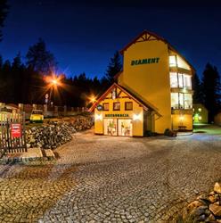 Diament. Hotel