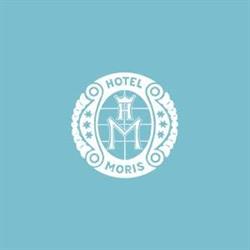 Moris. Hotel
