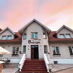 Bałtyk. Pensjonat, Restauracja