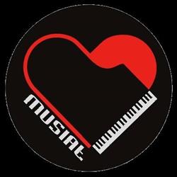 Musiał. Pianina, Fortepiany. Musiał m.