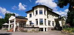 Wodnik. Hotel, Restauracja