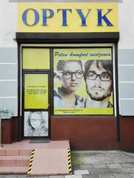 Niewidziała Ewa. Zakład optyczny