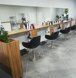 Mirka. Salon fryzjerski