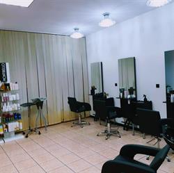 Perfect. Salon Fryzjersko- Kosmetyczny. Studzińska A.