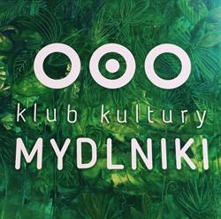 Mydlniki. Klub