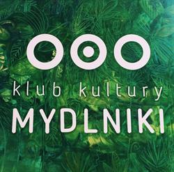 Mydlniki. Klub
