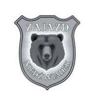 Niedźwiadek. Zajazd