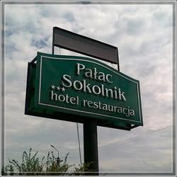Sokolnik - Hotel, Restauracja, Pałac