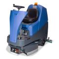 Maszyna czyszcząca Numatic TTV678 Vario do hal, magazynów, galerii