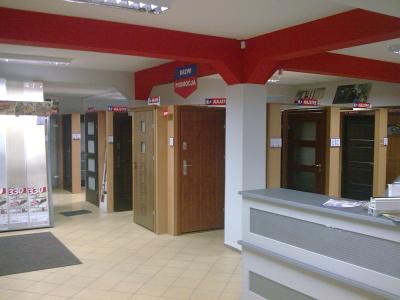 Salon-drzwi-podlóg