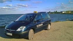 TAXI PUCK
