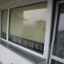 OKNO REHAU ECONO 70,parapet stalowy RAL9006