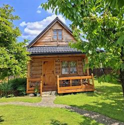 Noclegi "Gazdówka u Janusza" Polańczyk - Domki Apartamenty Pokoje 200 m od jeziora