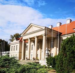 Pałac Czerniejewo. Hotel, restauracja, sale konferencyjne