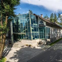 Murowanica. Hotel