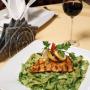 Łosoś grillowany na tagliatelle ze szpinakiem