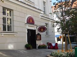 Piwnica Ratuszowa. Restauracja. Organizacja imprez okolicznościowych
