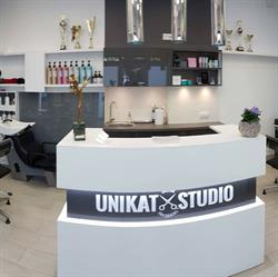 Salon Fryzjerski Unikat Studio. Beata Bromboszcz