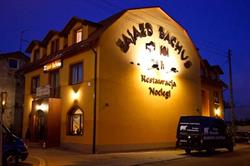 Zajazd Bachus-Hotel, Restauracja. Hotel, restauracja