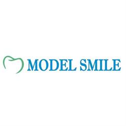 MODEL SMILE Rafał Wróblewski