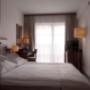 Business Room with One King Bed