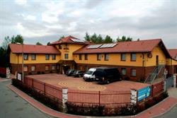 Anna. Hotel. Organizacja przyjęć okolicznościowych, wesela