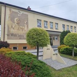 Szkoła Podstawowa Im. Jana Pawła II