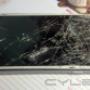 Dodane przez klienta firmy 30.12.2015 - Pęknięty telefon