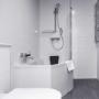 Junior Suite Bathroom