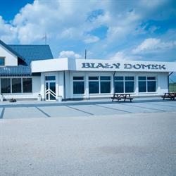 BIAŁY DOMEK