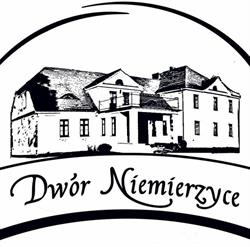 DWÓR NIEMIERZYCE
