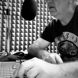 KLUB EDUKACJI MUZYCZNEJ EMKASTUDIO