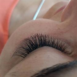 MONIKA PISZCZYK SALON KOSMETYCZNY AMBROZJA