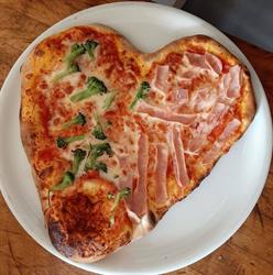 PPHU PIZZERIA KINGSTON