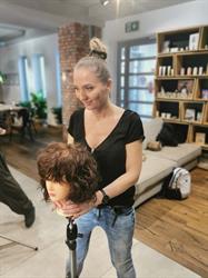 SALON FRYZJERSKI FRESZZZ SEREMAK-WITKOWSKA AGNIESZKA