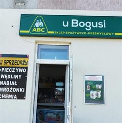 SKLEP U BOGUSI