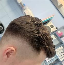 SALON FRYZJERSKI U PIOTRA