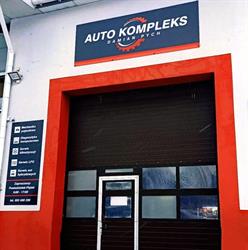 Auto Kompleks