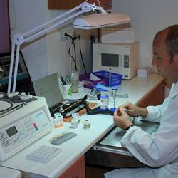 LABORATORIUM TECHNIKI DENTYSTYCZNEJ ANTERIOR PRZEMYSŁAW GÓRECKI