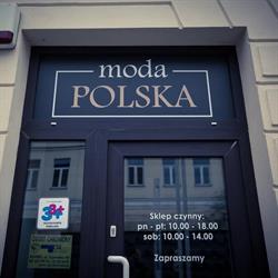 MODA J&J S C