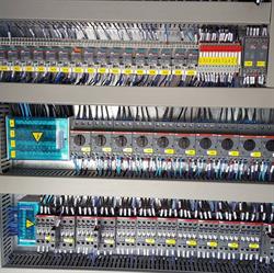 ARKADIUSZ KROKER Arkadiusz Kroker USŁUGI ELEKTRYCZNE