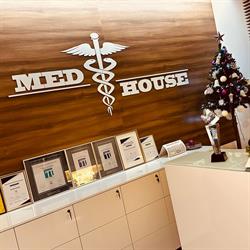 MED HOUSE JAKUBIAK SPÓŁKA PARTNERSKA LEKARZY I LEKARZY DENTYSTÓW