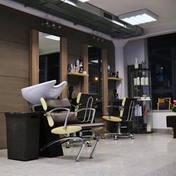 Cięcie z Klasą Salon Fryzjerski