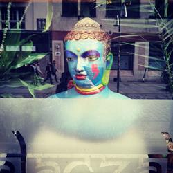 "Kalaczakra Gallery & Coffee"